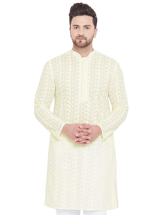 Chikankari kurtas:
